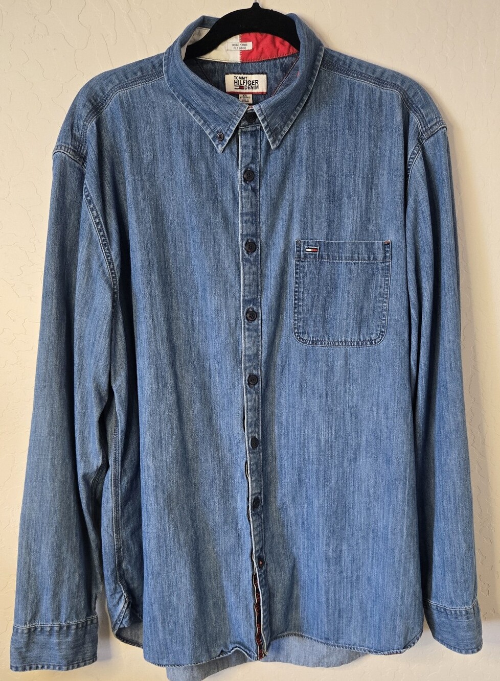 Tommy Hilfiger Men’s Blue Denim Button-Down Shirt with Chest Pocket